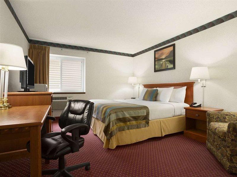 Days Inn By Wyndham Middletown Εξωτερικό φωτογραφία