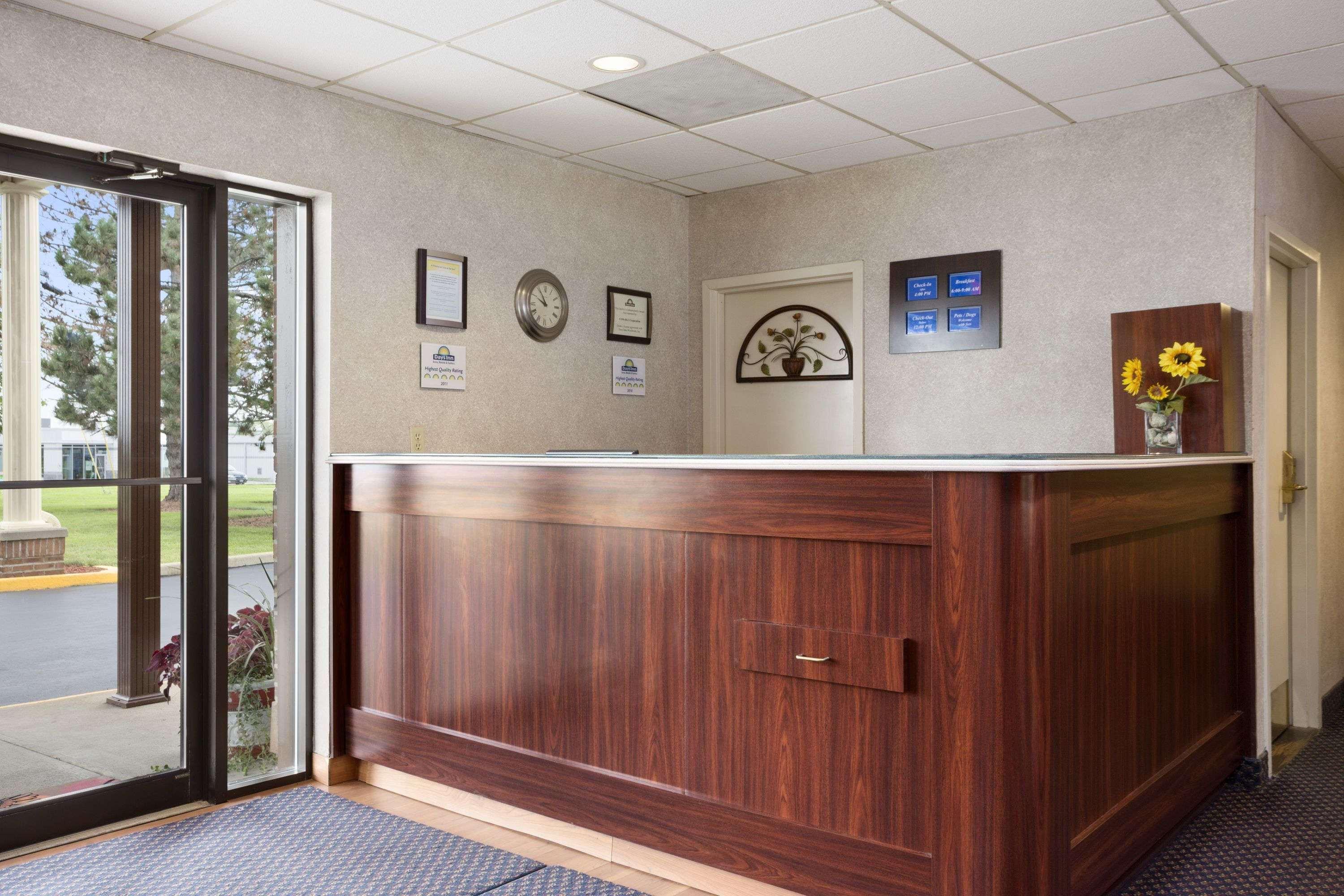 Days Inn By Wyndham Middletown Εξωτερικό φωτογραφία